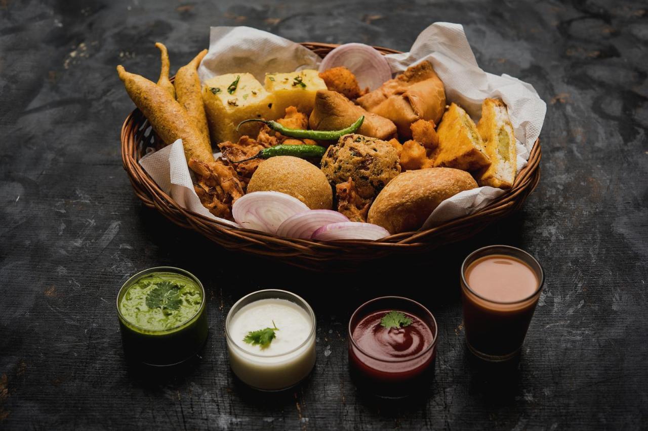 Spot On Shivalik View Stay Jhajra Exterior photo
