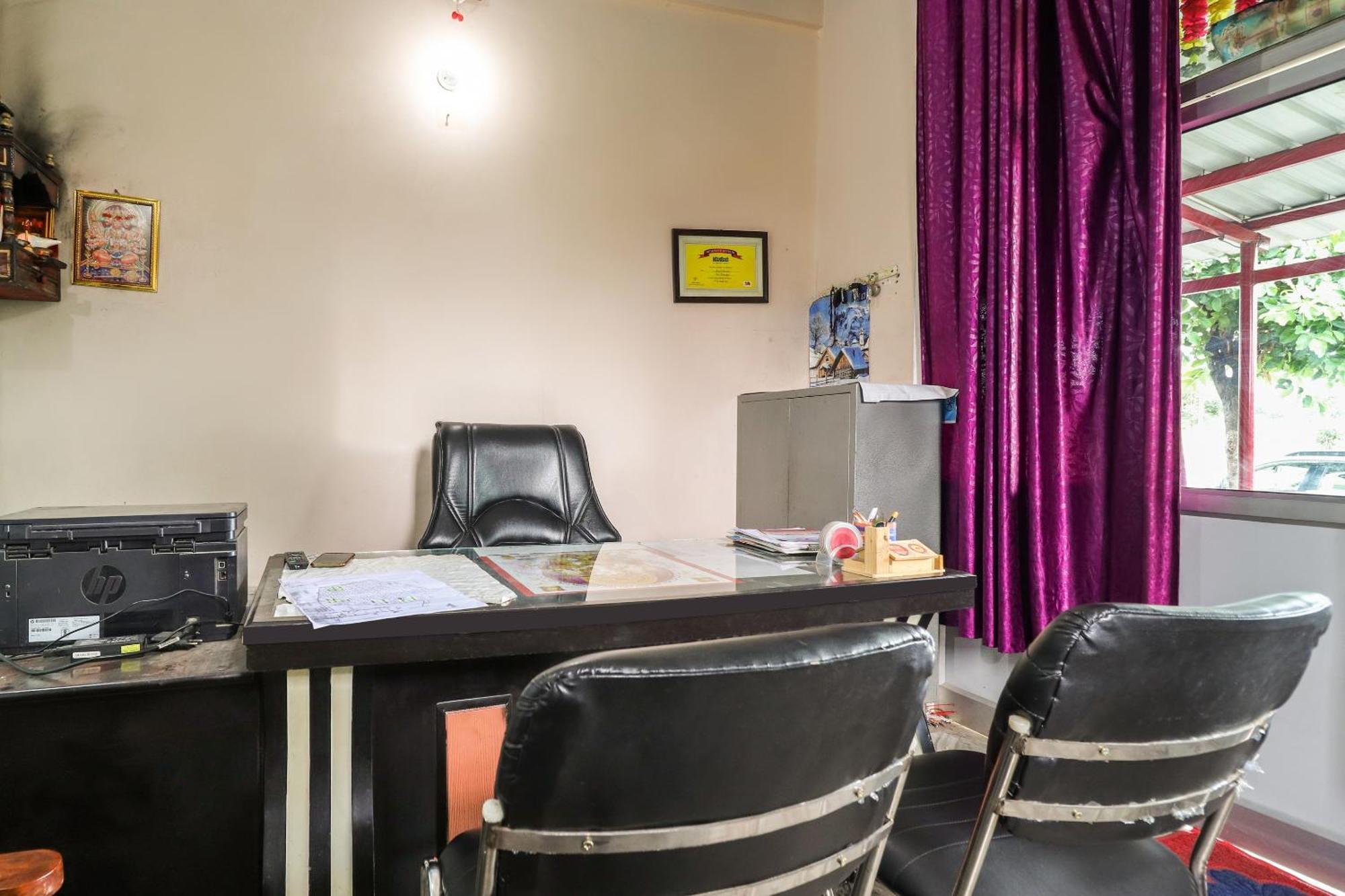 Spot On Shivalik View Stay Jhajra Exterior photo