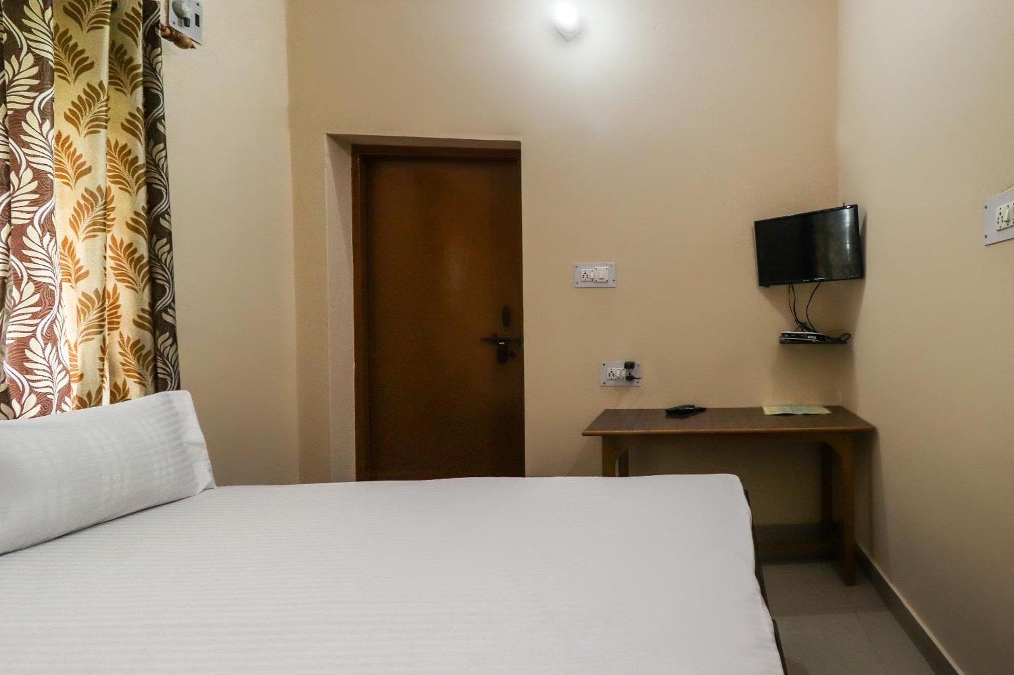 Spot On Shivalik View Stay Jhajra Exterior photo