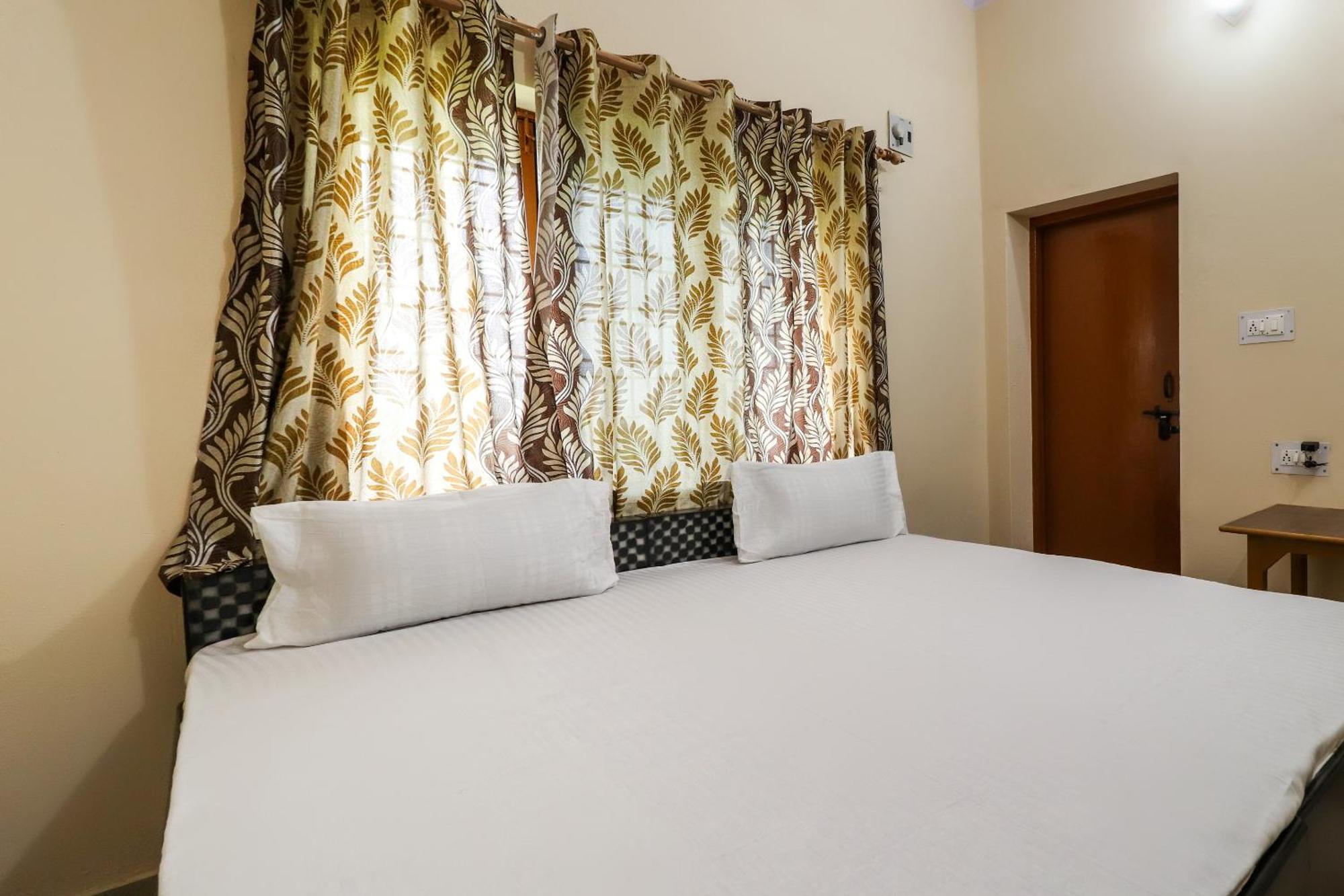 Spot On Shivalik View Stay Jhajra Exterior photo