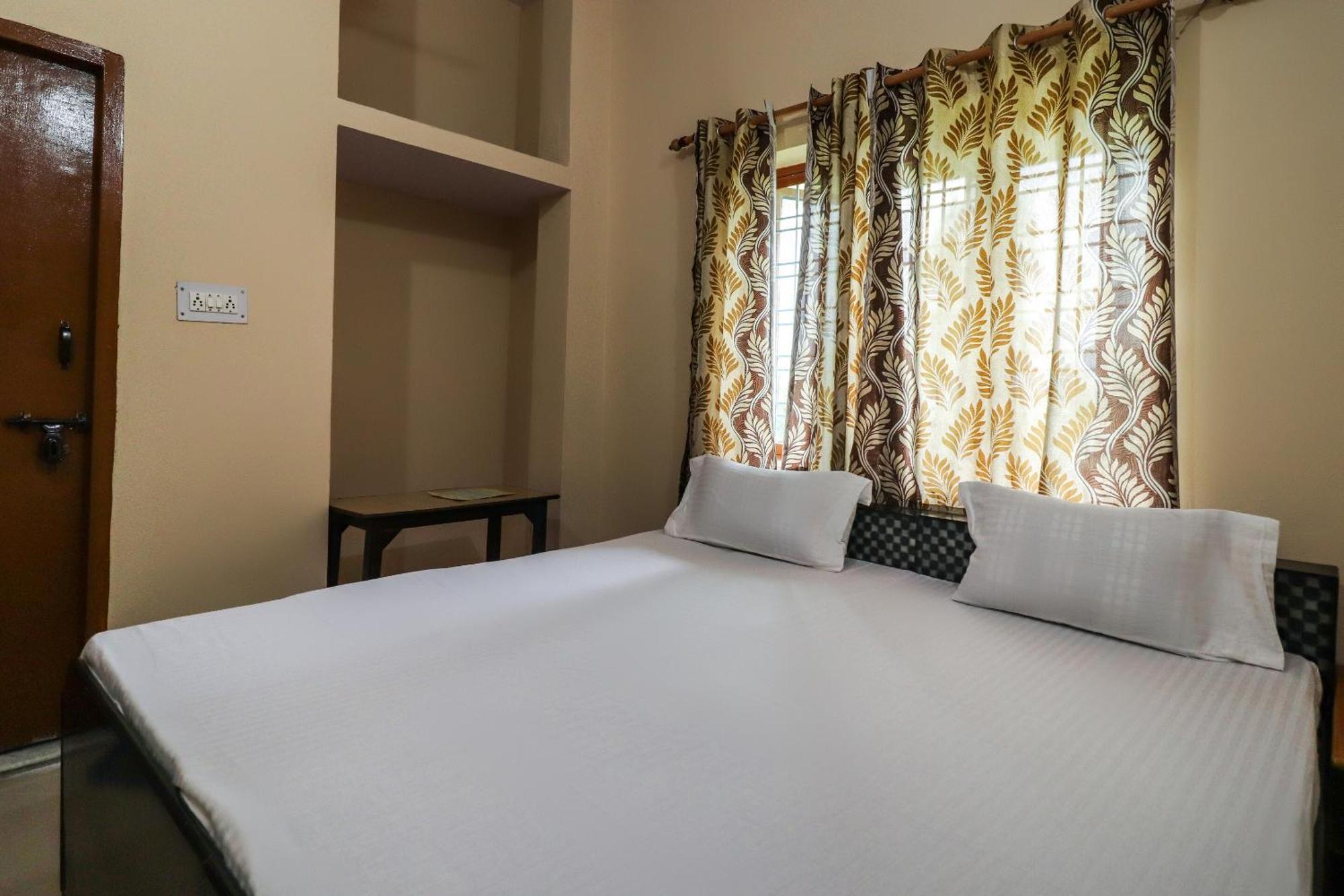 Spot On Shivalik View Stay Jhajra Exterior photo